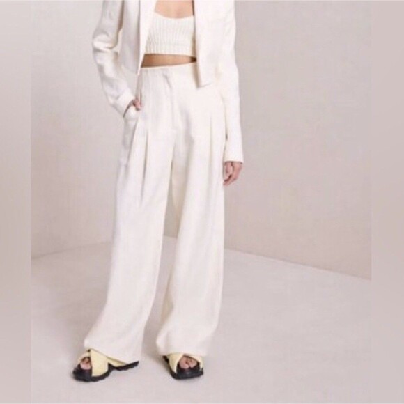 The Frankie Shop High Rise Wide Leg Pleated Trouser Pants Ivory Linen Medium - Picture 1 of 11